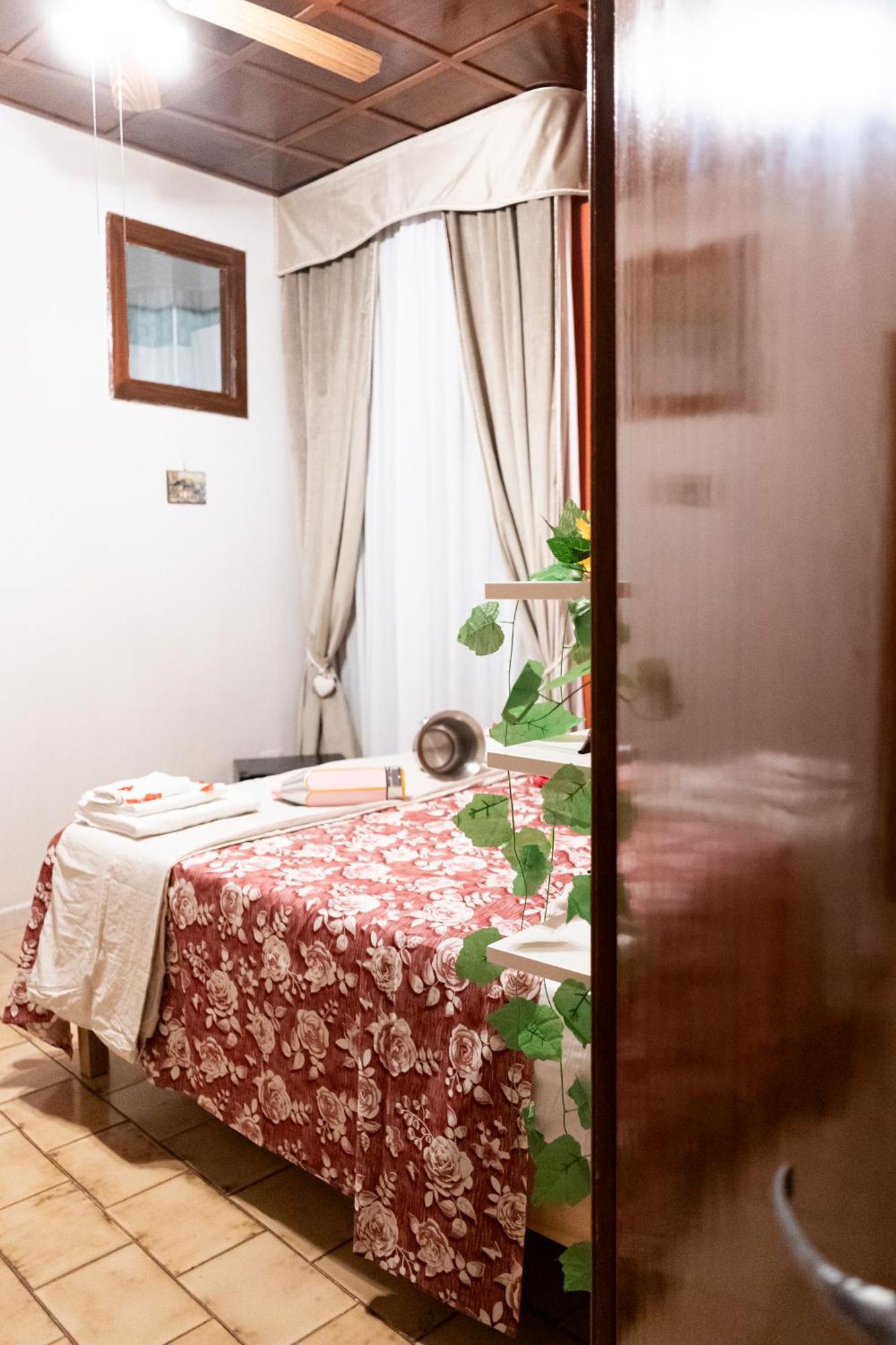 Affitta Camera Don Vittorio - Napoli Portacapuana Εξωτερικό φωτογραφία